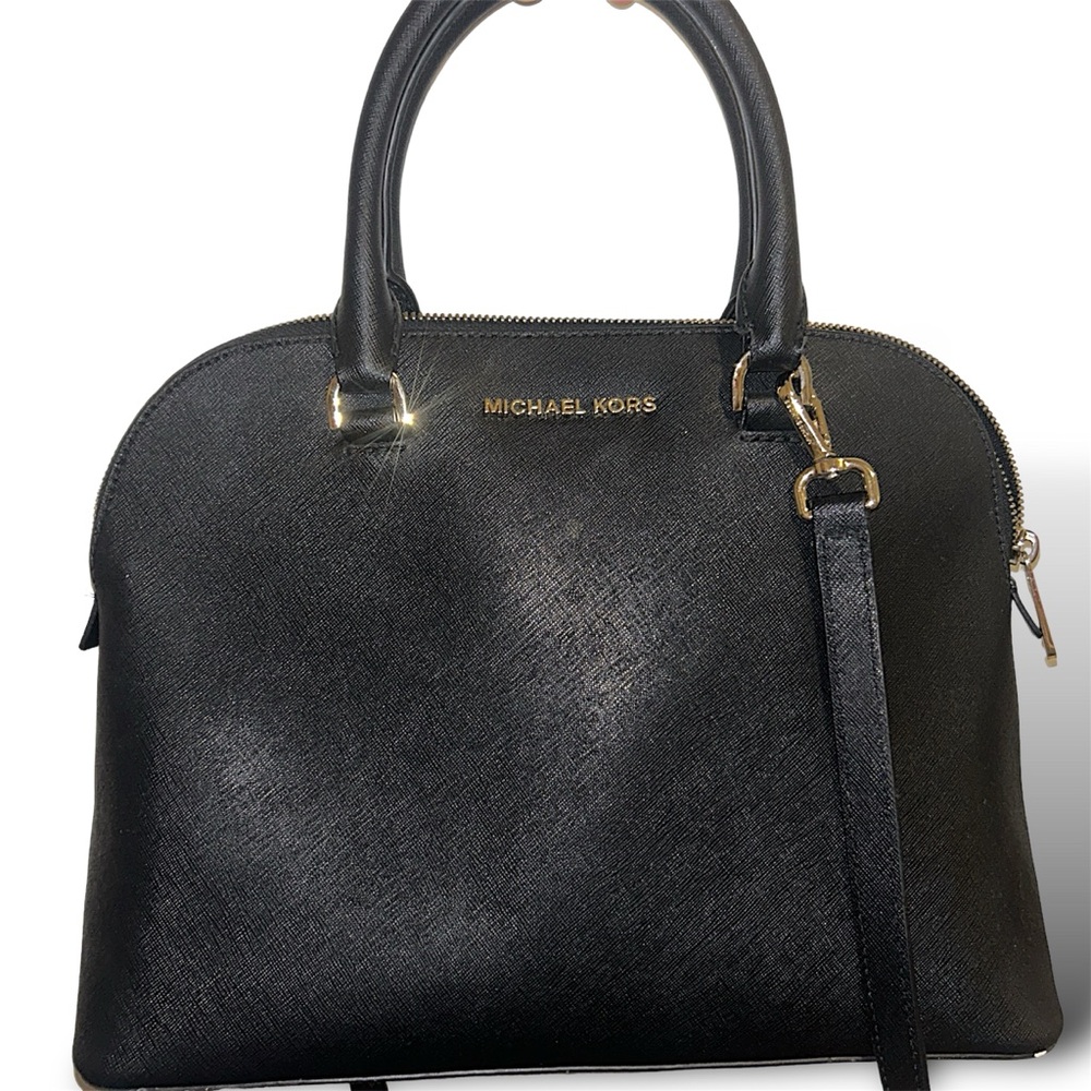black MICHAEL KORS purse💌